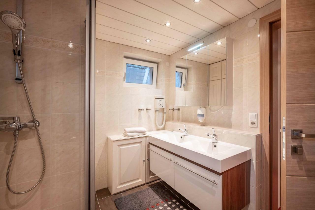 Exclusive Appartement Chalet St. Johann in Tirol Kültér fotó